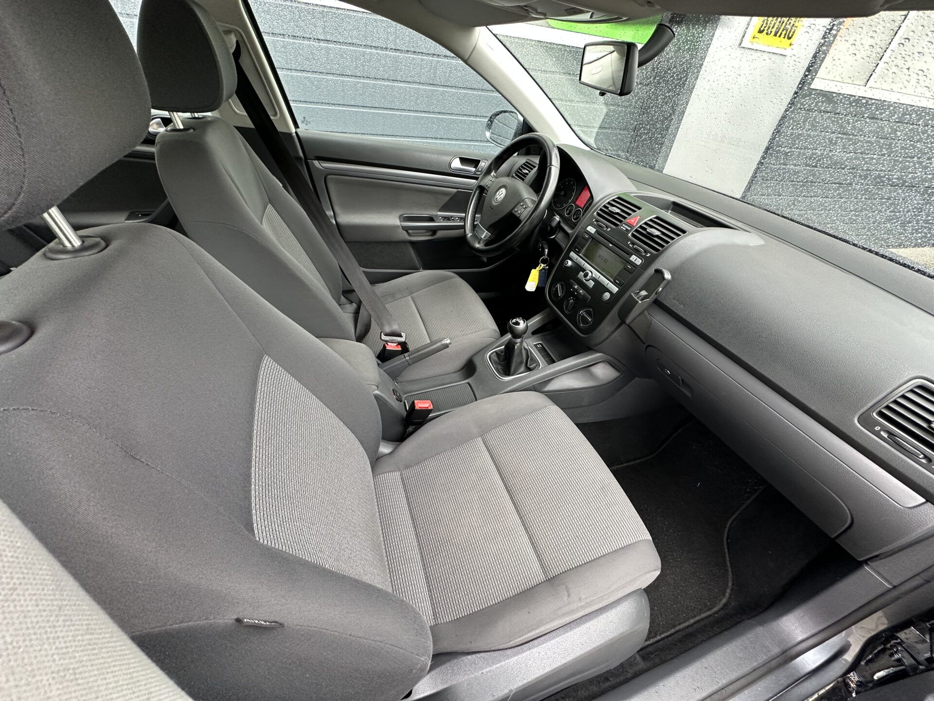 1FA2169D-3BE5-4B31-BA8B-6AEF8598B5BE