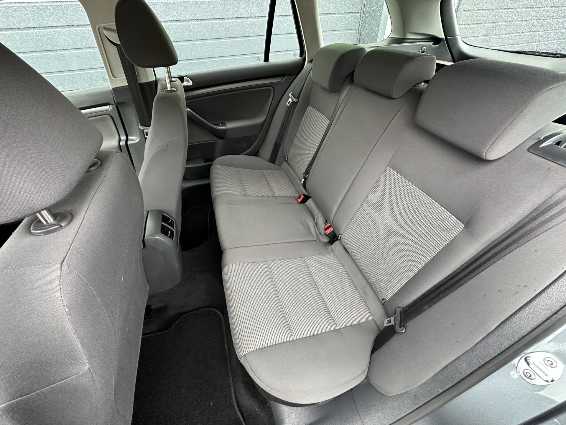 7A7803FE-94EC-44BB-A6CA-E9EF4F646AA9