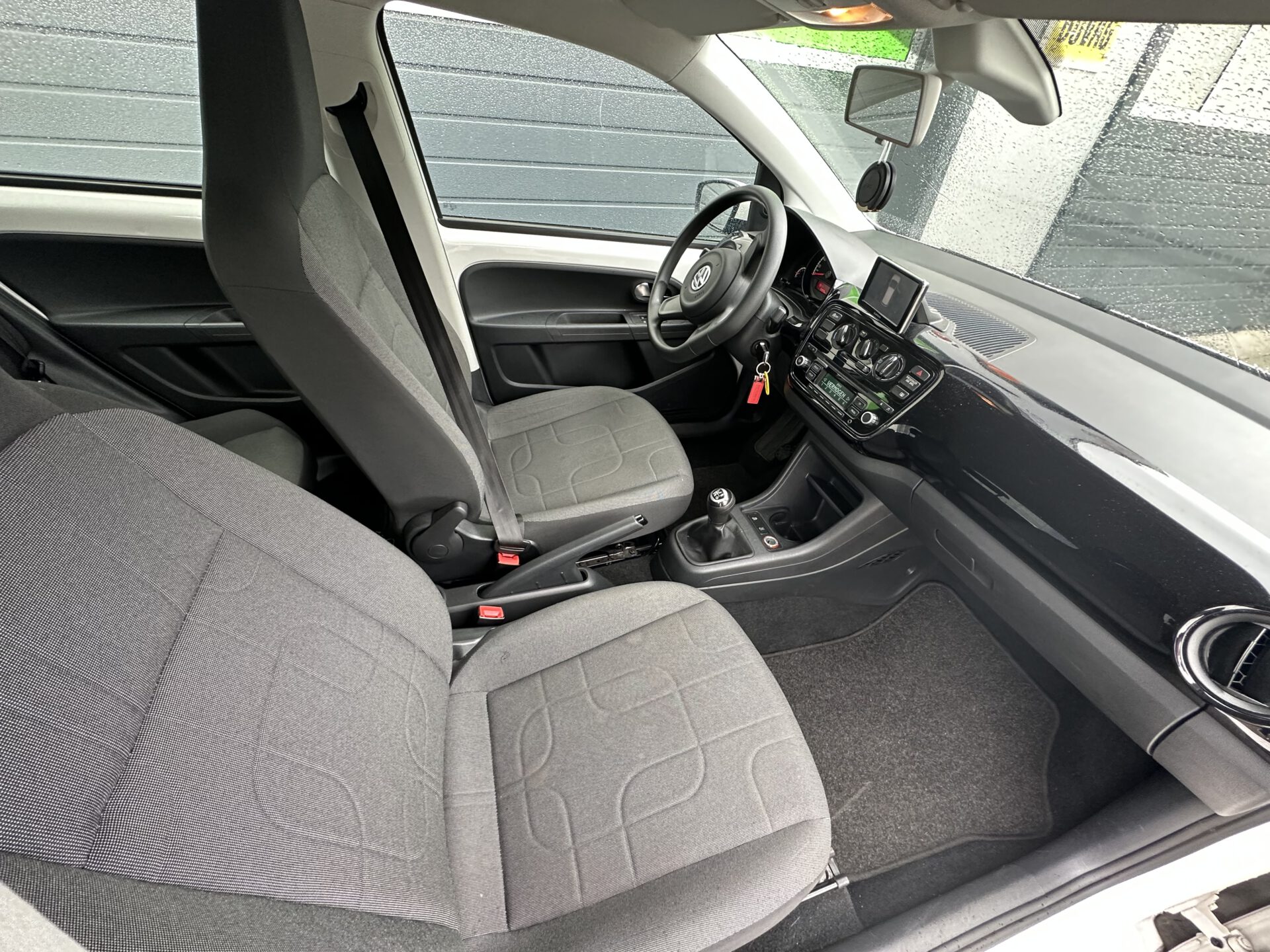 8BCE65A0-0A70-4420-9E3C-27C0860B538F