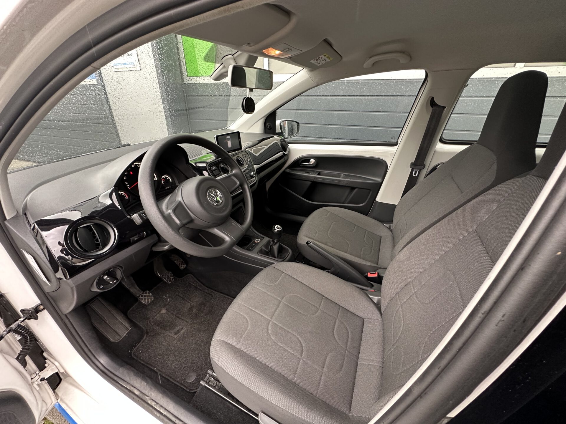 A916A5CA-8EBE-44A1-8D3B-5CCFA42F7479