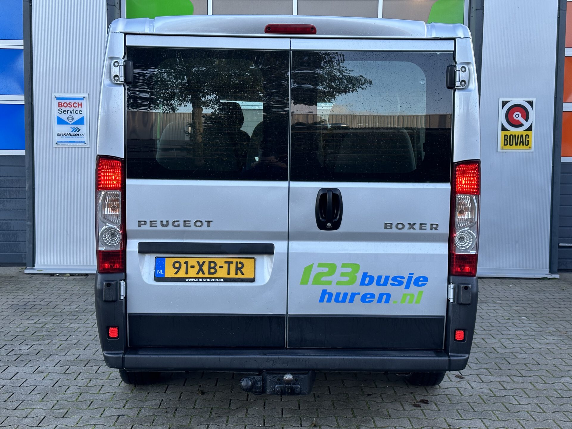 FAF559CC-5E4F-4EC0-BC63-0852BFFB47B5