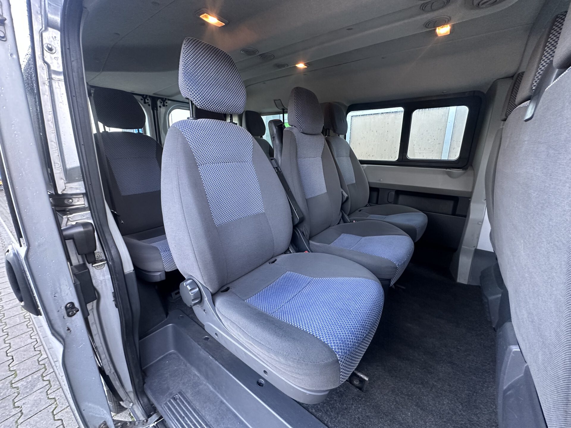 FF4445F2-CA69-47F3-B3D5-90E0CA471770